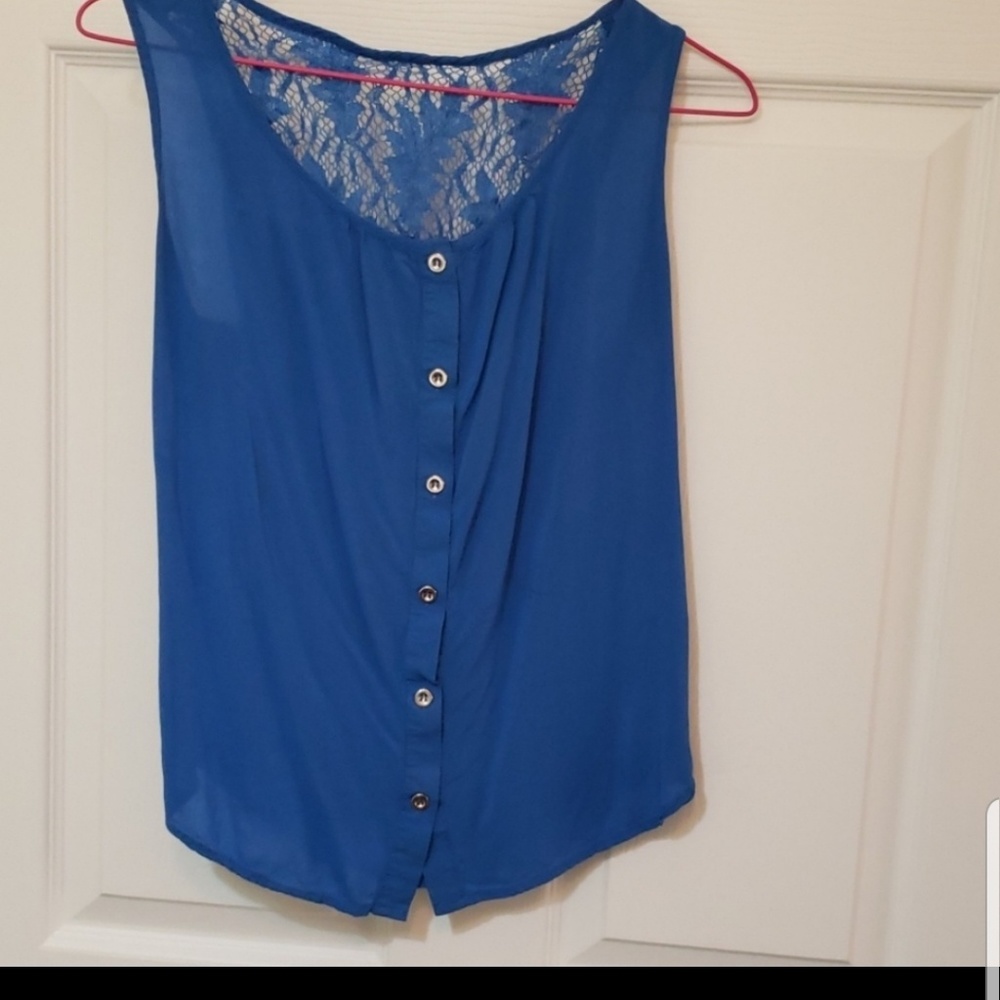 Ladies tops size small